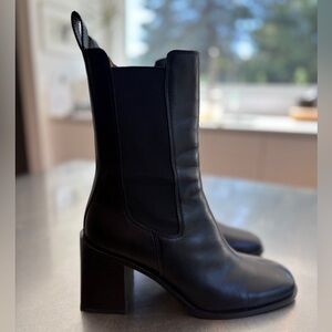 & Other Stories Heeled Leather Chelsea Boots - Black SZ 41 / US 10–10.5)